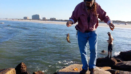 Handline Fishing vs. Rod and Reel: What Most People Get Wrong